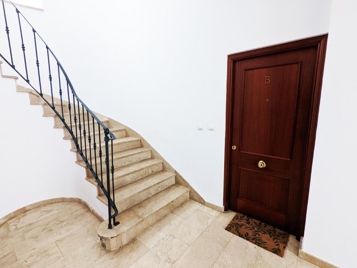 Apartamento La Merced มาลากา ภายนอก รูปภาพ